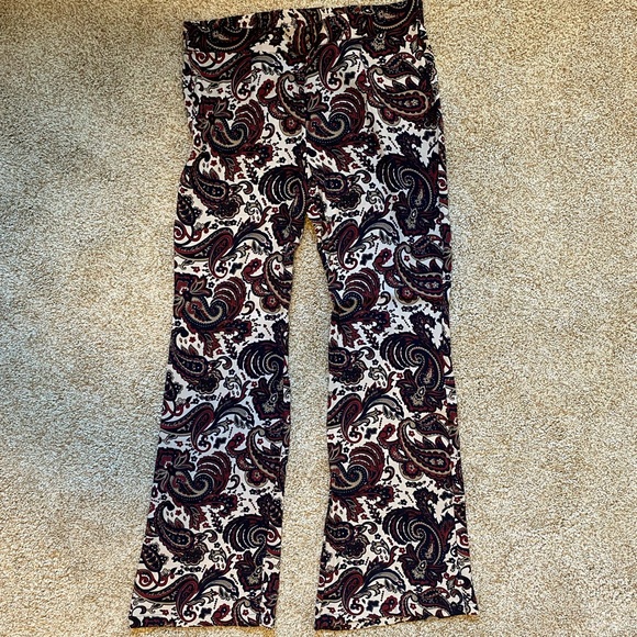2/$30 ⚡️- PANTS | women’s paisley pattern pants size small - Picture 3 of 4